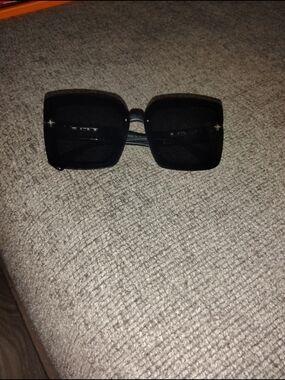 LV Oversized Square Black Sunglasses